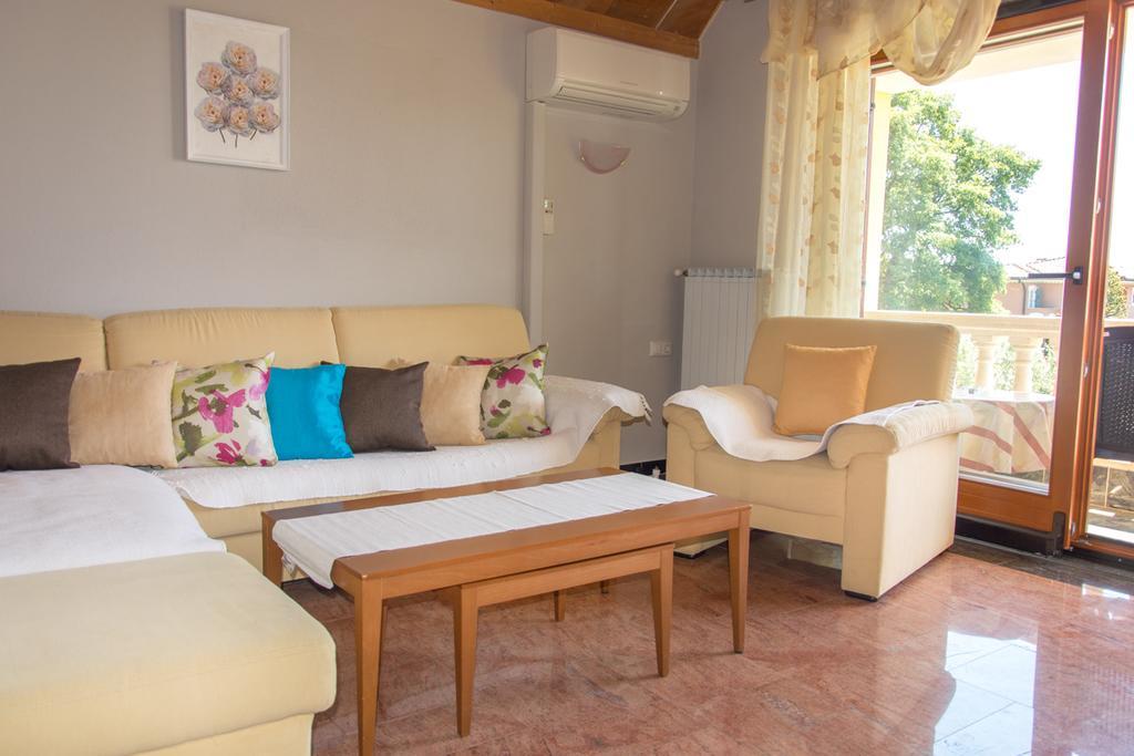 Apartments Masek Пореч Екстер'єр фото